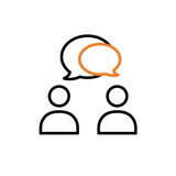 Ein Icon mit zwei stilisierten Personen, über denen Sprechblasen schweben. Eine der Sprechblasen ist orange. Dies symbolisiert Kommunikation oder ein Gespräch. Icon_Benefits_Kommunikation
